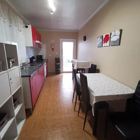 Quarto em Acomodações Particulares Viegas *