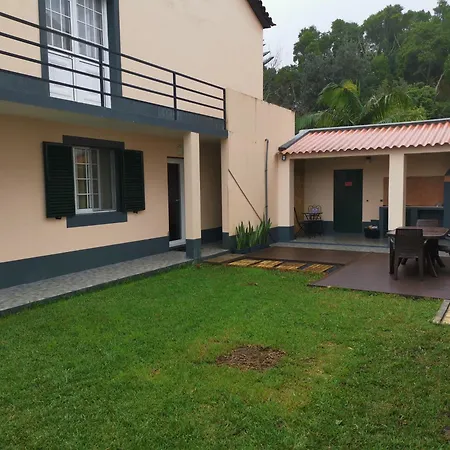 Quarto em Acomodações Particulares Viegas